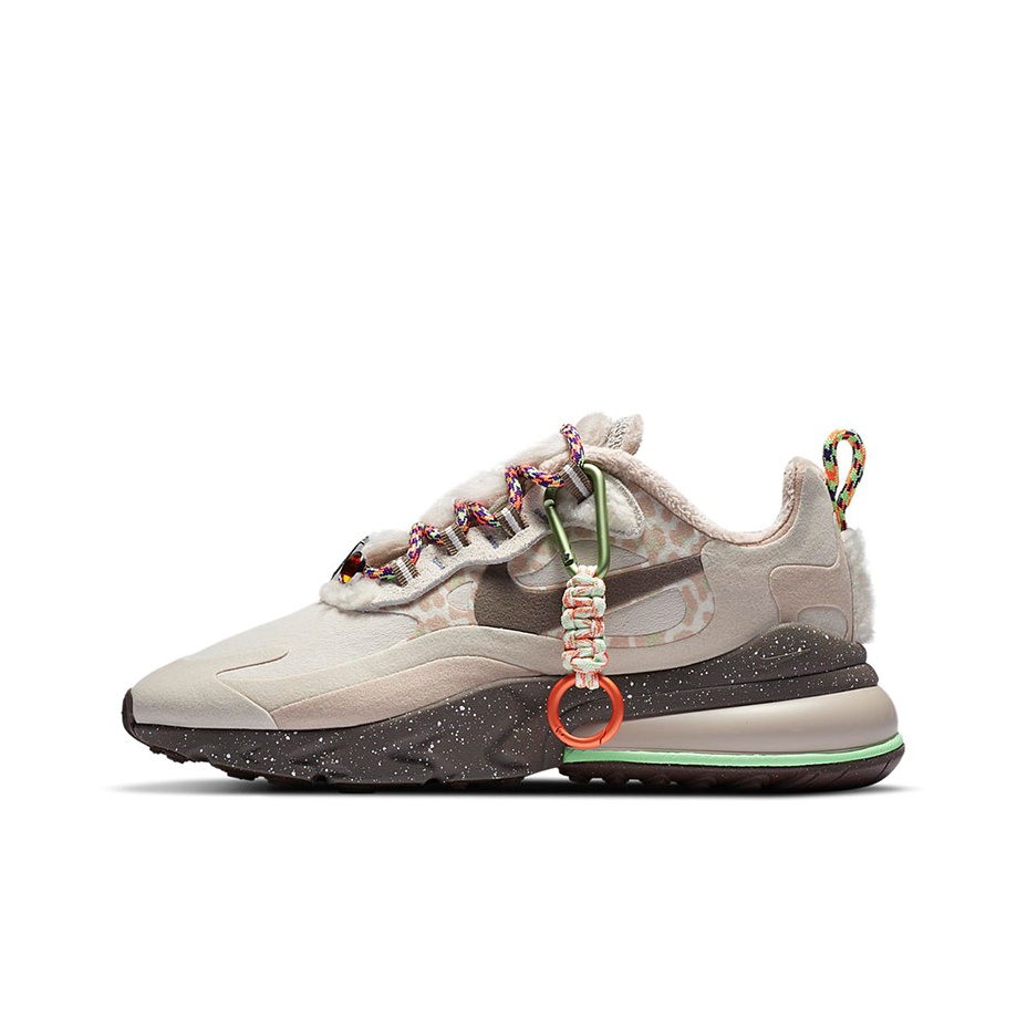 Nike Air Max 270 in Tessuto e  - Nike Shoes Air Max 270 recensione e prezzo